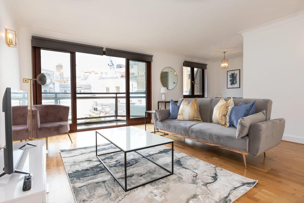 Spacious 1 Bed Mayfair Apartment With Balcony Londen Buitenkant foto